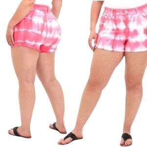 TORRID NEW Plus Size Vintage Stretch Pink & White Tie Dye Mini length Short.